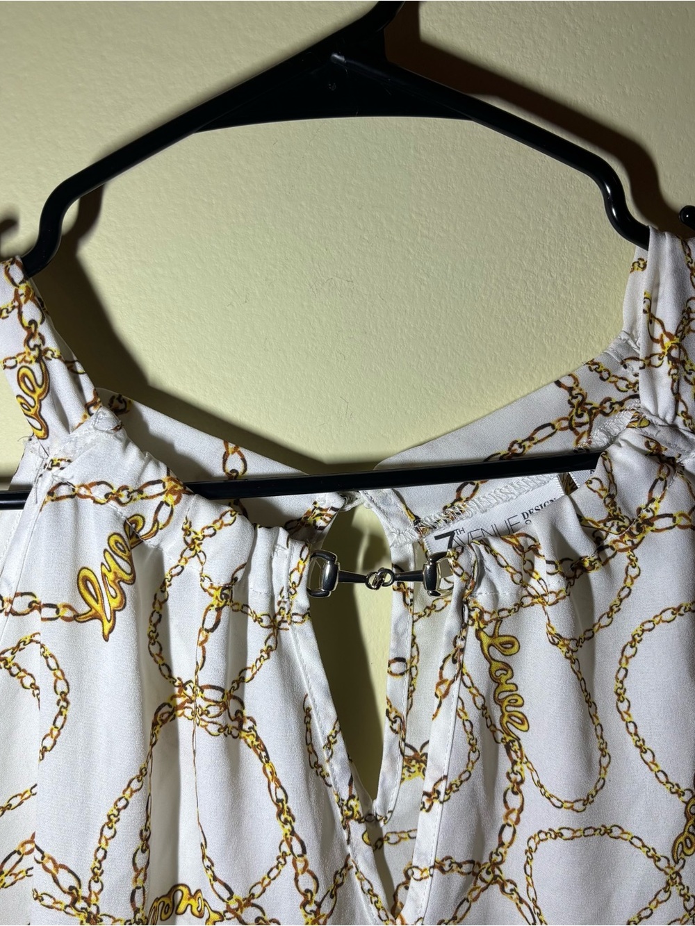 Women’s White Halter Tie-Waist Chain Print Top - Picture 4 of 4